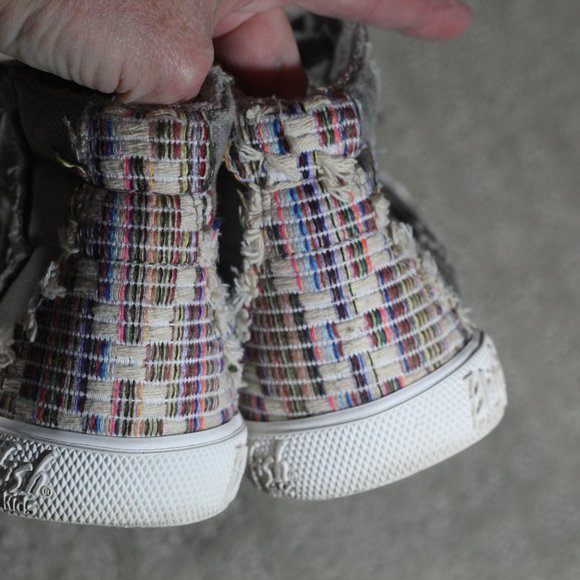 Blowfish Size 6 Grey Canvas Lace Up and Zipper Sneakers - Picture 5 of 6